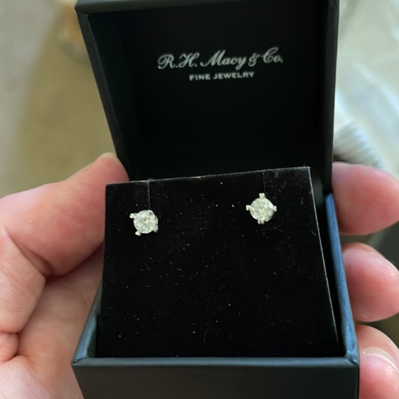 Macys diamond earrings - Picture 2 of 9